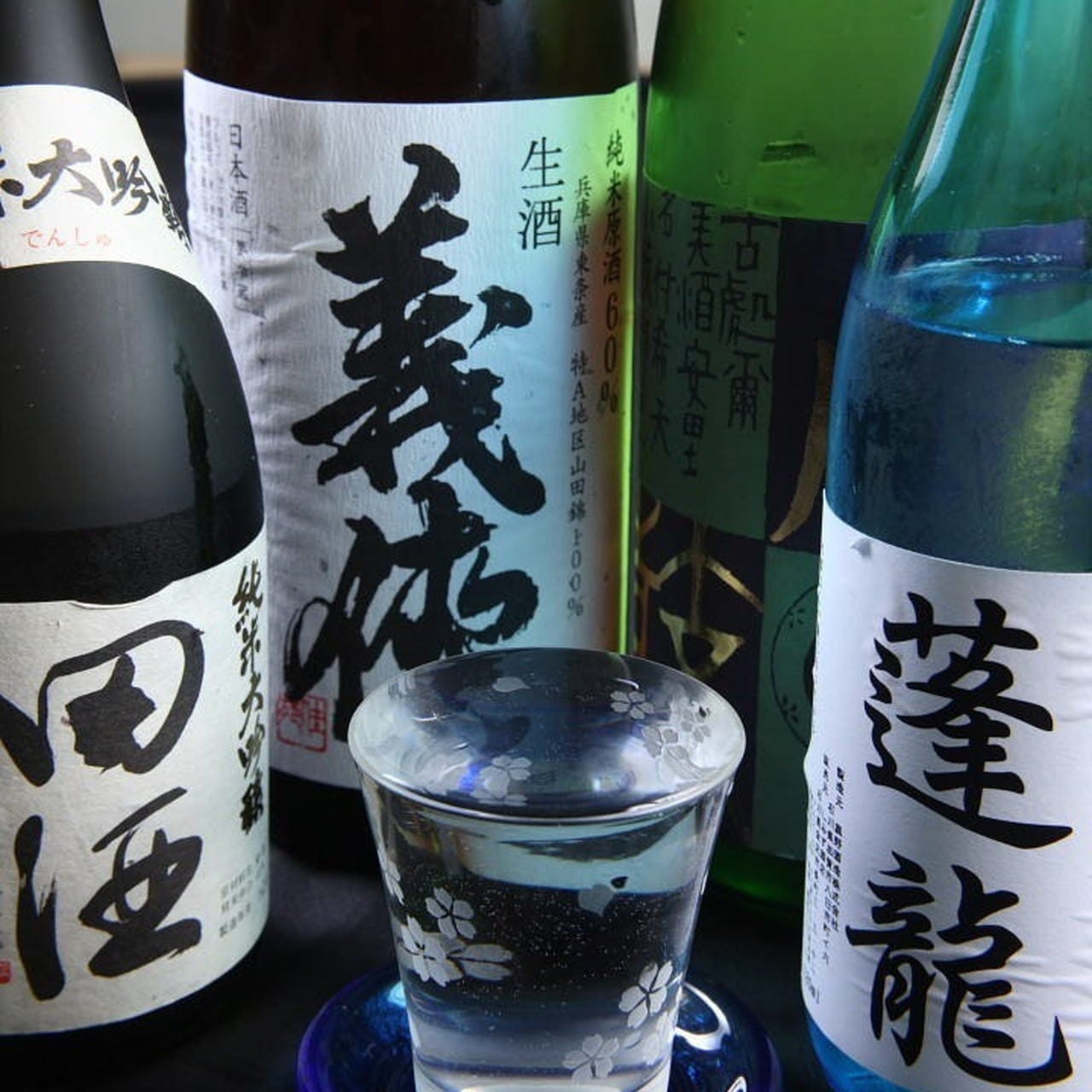 活鮨 魚發（はつ） 神戸三宮_季節に合わせた全国有銘地酒30種以上