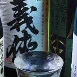 握り寿司を引き立てる厳選した日本酒をご用意しております