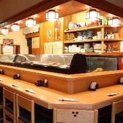 活鮨 魚發（はつ） 神戸三宮_【カウンター席／1名様～10名様まで】大将との会話を楽しみながらお食事を