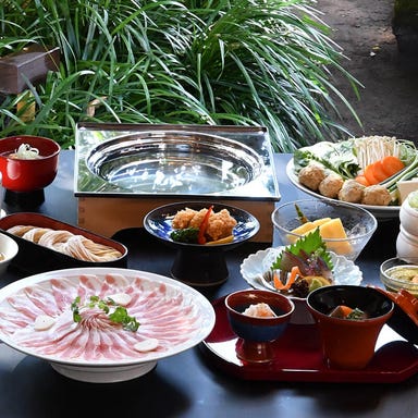 遊食豚彩 いちにいさん アミュプラザ鹿児島店_内容充実◎多彩なコース料理