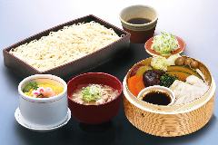 更科そばと黒豚せいろ蒸しセット