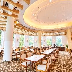 オークラアカデミアパークホテル 洋食レストラン「カメリア」 