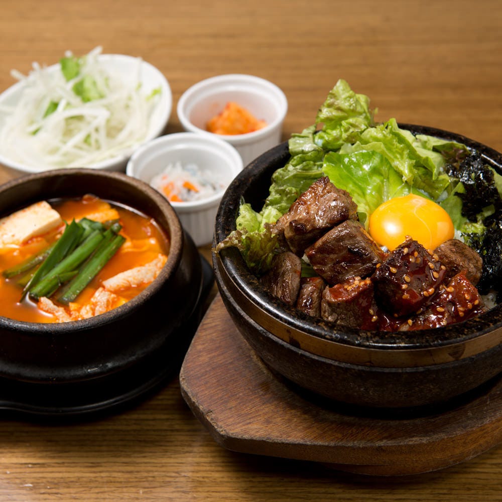 韓国料理 サムギョプサルと野菜 いふう マロニエゲート銀座1店 ランチ