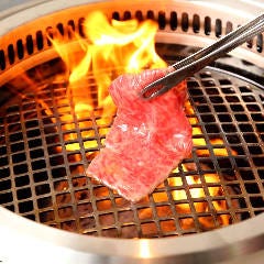 黒毛和牛食べ放題 個室焼肉 つなぐ なんばオリエンタルホテル店