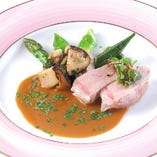 【ランチ Menu Gourmand】前菜2種と3種から選べる主菜の全5品