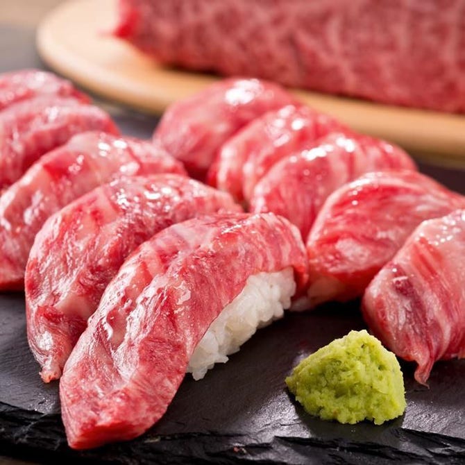 和牛ステーキ 炙り肉寿司 肉ギャング 新宿東口店 新宿 焼肉 ぐるなび