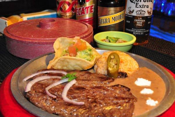 ドンブランコ 新橋 メキシコ料理 ぐるなび ドンブランコ 新橋 メキシコ料理 ぐるなび