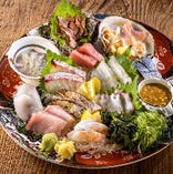 【看板料理】豊富な魚種を様々な薬味で！
必食です！