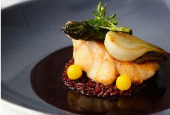 ドミニク・ブシェ トーキョー