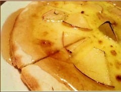 林檎とゴルゴンゾーラのハニーピッツア