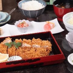 黒豚上ヒレかつ膳