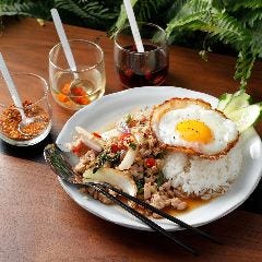 アジア料理×麻雀 たのんまぁ