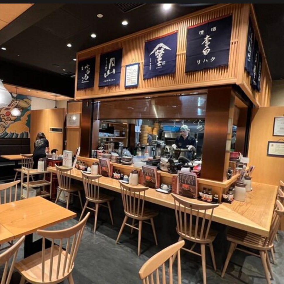 しまね料理とさばしゃぶの店 主水 有楽町店の内観