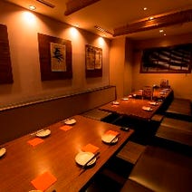 ［北浜食べ放題個室居酒屋］薩摩地鶏と炭火焼 万喜鶏 堺筋本町店の画像