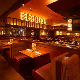 アウトバックステーキハウス 池袋店 メニュー お席のご案内 ぐるなび