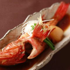 季節の新鮮な魚を使用しています！（画像はイメージです）
