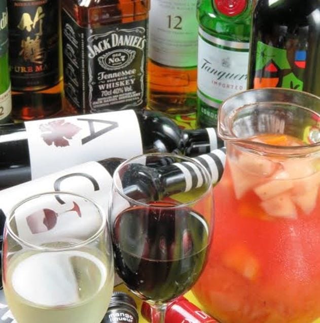 当日ok スパークリンやサングリアを含んだ約60種類の飲み放題 プレミアムドリンクプラン2時間制の詳細 スペイン バル ミ カーサ 広島市 スペイン料理 ぐるなび