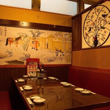 完全個室×中華食べ放題 香港美食園 人形町店 店内の画像