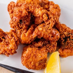 【特製から揚げ】誰もが愛するから揚げ！美味しさが光ります