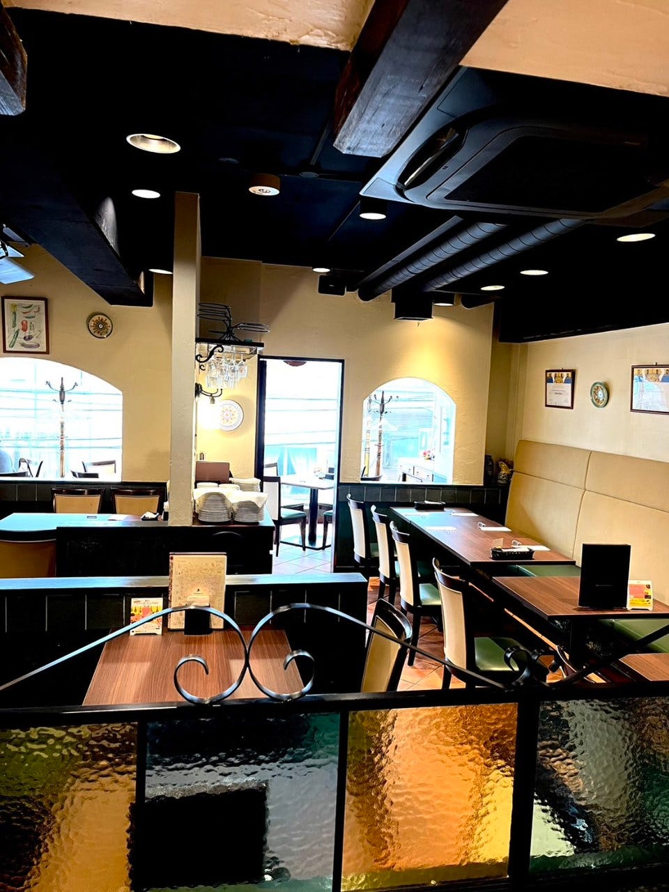 スエラ 渋谷 びいどろ 吉祥寺店（吉祥寺/ダイニングバー） - 楽天ぐるなび