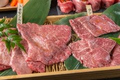 焼肉バル 秀