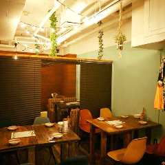 創作料理×居酒屋 ROOMS CAFE 横須賀中央店