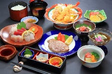 日本料理と郷土料理を楽しむ