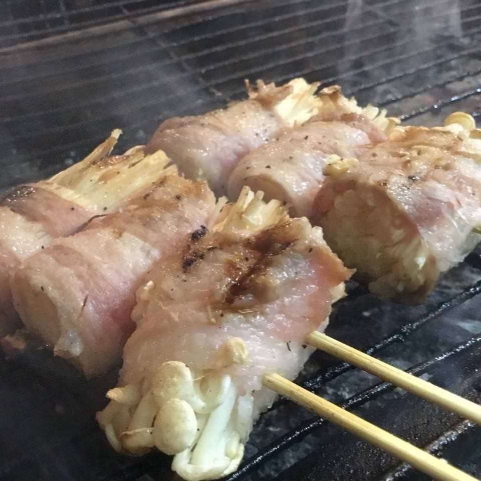 炭火炭美 善 九州産地鶏を炭火串焼で 炭火炭美 善 九州産地鶏を炭火串焼で