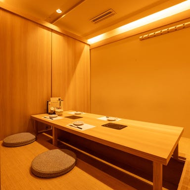 和牛すき焼き しゃぶしゃぶ 食べ放題 豚匠 なんば邸_少人数・大人数でも個室利用可能