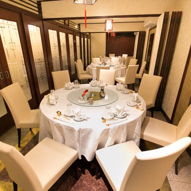 横浜中華街 龍海飯店 オーダー式食べ放題 小籠包専門店 店内の画像