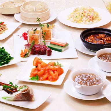 横浜中華街 龍海飯店 オーダー式食べ放題 小籠包専門店 コースの画像