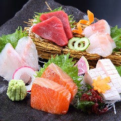 お造り5種盛り合わせ(1人前) お造り5種盛り合わせ(1人前)