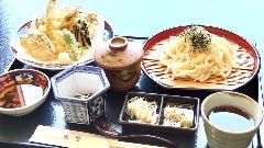 日本三大うどん　『水沢うどん』と天婦羅御膳　【ご当地メニュー】