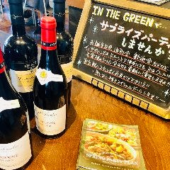 豊富なワインをご用意。お好みの味を見つけてくださいね。