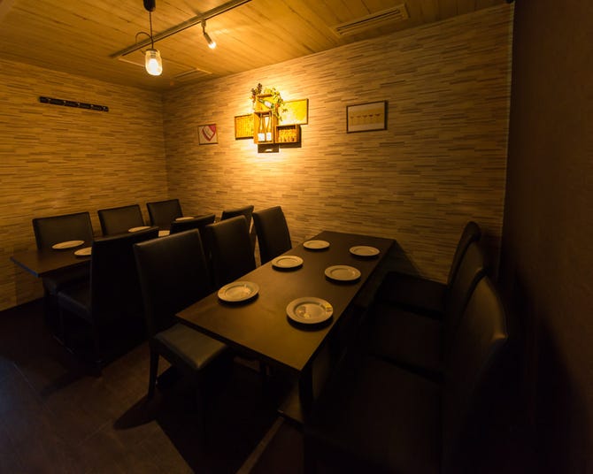 燻製炭火焼 肉バル ミートピア 六本木駅前店 六本木 居酒屋 ぐるなび