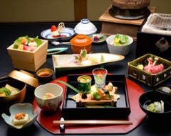 接待や国内外の要人とのお食事にも お勧めできる懐石"松風"