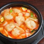 韓国スープ水餃子　　[マンドゥック]