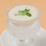 白桃のスープ（７月～８月限定のスープ）