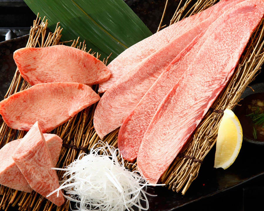 上野で個室つきの焼肉陽山道 上野本店本店スタンダードコースに付くお肉