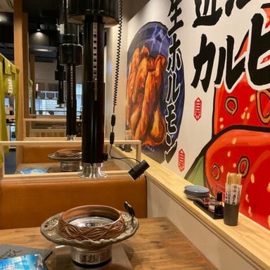 近江焼肉ホルモンすだく富士店  店内の画像
