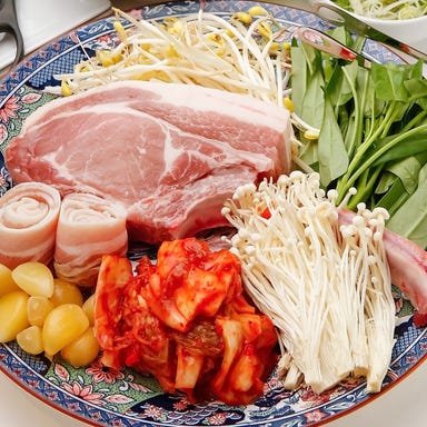 韓国料理×サムギョプサル 食べ飲み放題　ウメダニューウェーブ コースの画像