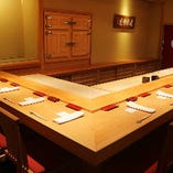 伝統数寄屋建築の第一人者・前田伸治氏が設計した京都北山杉を基調とする数寄屋造り