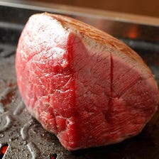 大人気『塊肉』食べ放題!４２５０円