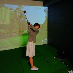 Sports Golf Bar Viva スポーツアンドゴルフバービバ 三宮 ゴルフバー ぐるなび