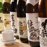 北海道を中心に全国各地の地酒を40種以上ご用意しております。