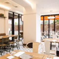 PARKER HOUSE BUTTER ROLL 