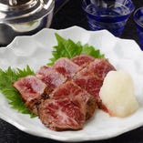 【一品料理】
お刺身や焼き魚などお酒のすすむ料理が目白押し