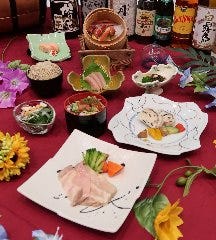 見た目もこだわったコース料理です
