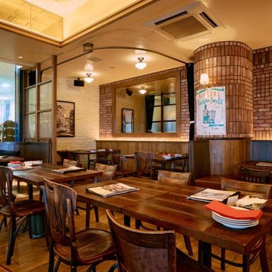 Frutti di Mare(フルッティ ディ マーレ)横浜_広々空間で宴会、パーティーを♪