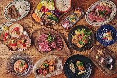 当店自慢の料理の品々で 『心を満たす肉体験を。』